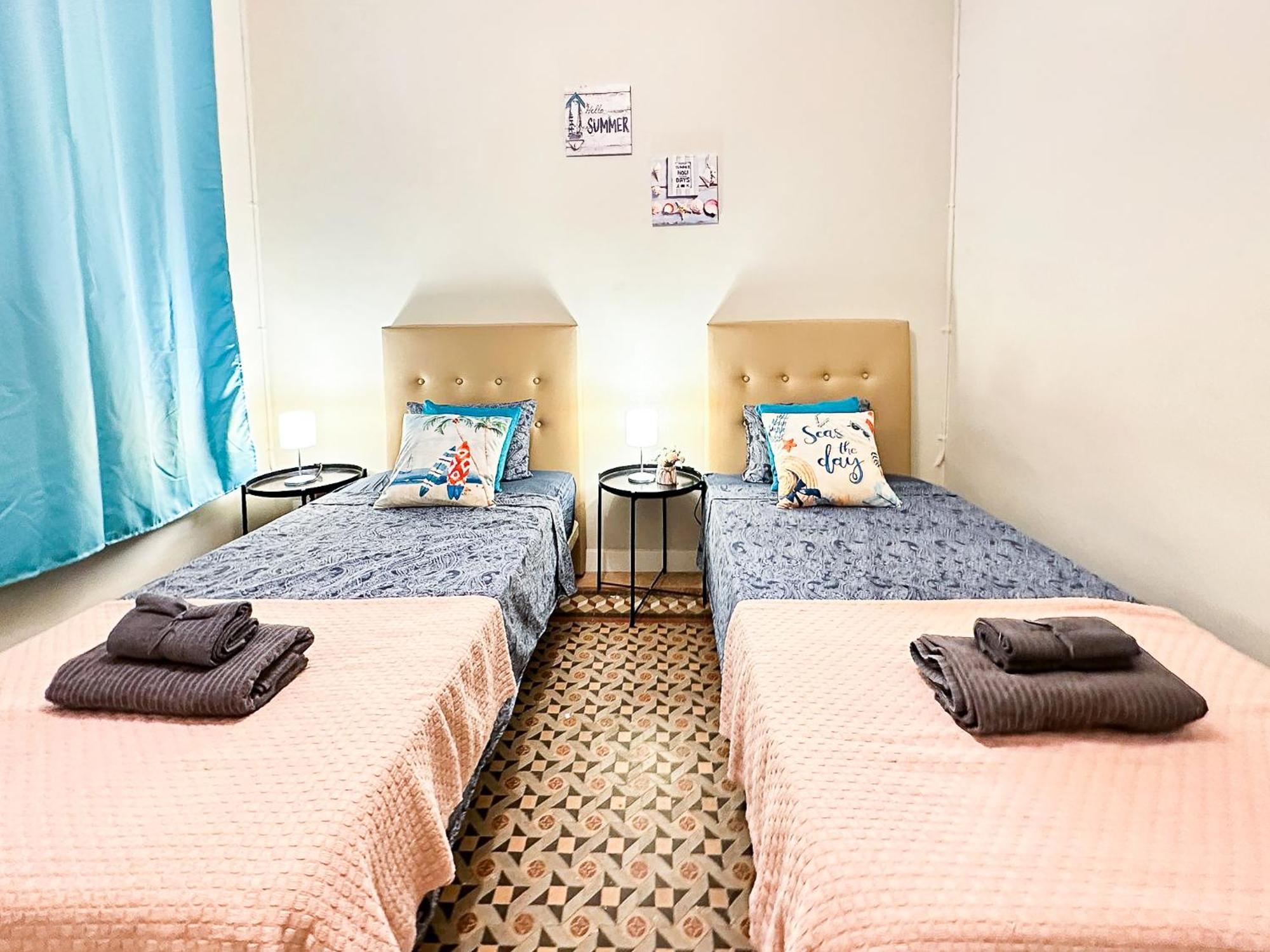 Private Rooms By Plaza Catalunya Barcelona Ngoại thất bức ảnh